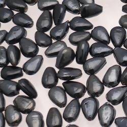 Perles en verre forme de goutte plate 10x7mm couleur Noir brillant (x 1)