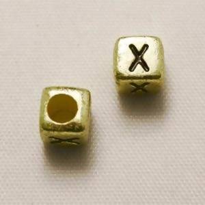 Perles Acrylique Alphabet Lettre X 6x6mm carré blanc fond or (x 2)