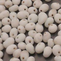 Perles en verre forme de petite goutte Ø5mm couleur blanc givré (x 10)