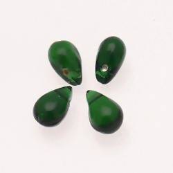 Perles en verre forme de grosses gouttes couleur vert foncé transparent (x 4)
