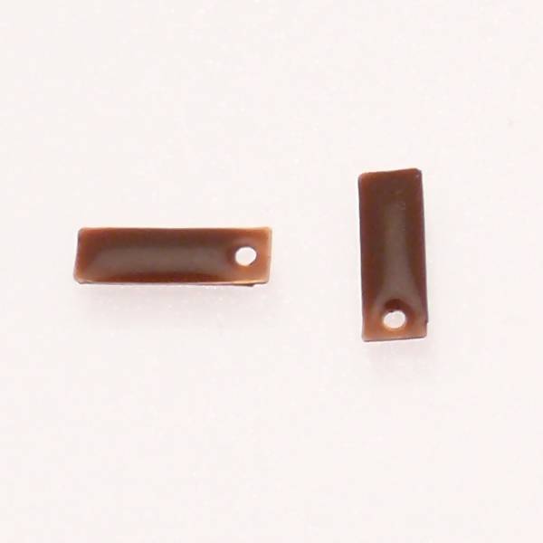 Pastille en métal rectangle 14x5mm couvert d'une résine couleur chocolat (x 2)