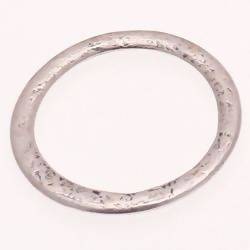 Perle en métal forme anneau à motifs en relief Ø45mm couleur Argent vielli (x 1)