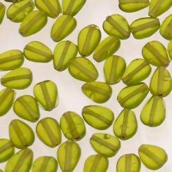 Perles en verre forme de goutte plate 10x7mm couleur Vert Olive transparent (x 1)