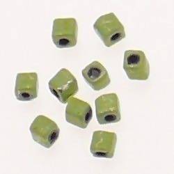 Perles en verre forme Cube 3x3mm couleur Vert pomme effet marbré (x 10)