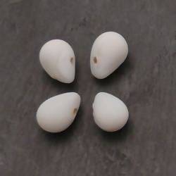 Perles en verre forme de grosses gouttes couleur blanc givré (x 4)