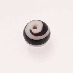 Perle ronde en verre Ø18mm rayures noires sur fond blanc opaque (x 1)