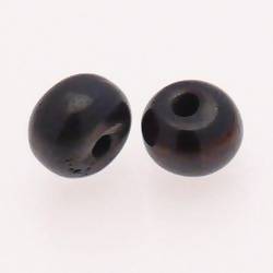 Perles rondes en corne Ø12mm couleur marron très très foncé (x 2)