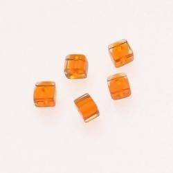 Perle en verre petit cube 4x4x4mm couleur orange transparent (x 5)